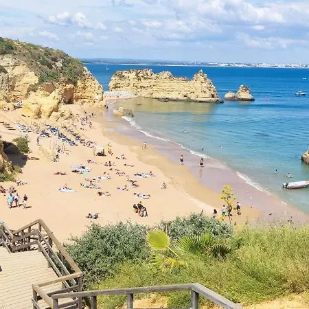 Dona Ana - Dream Flat Lagos