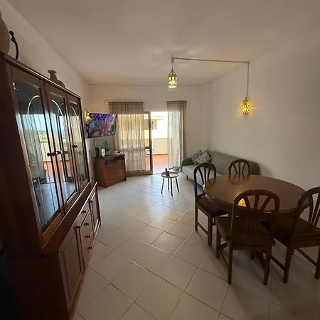 Dona Ana - Dream Flat