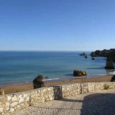 Dona Ana - Dream Flat Lagos