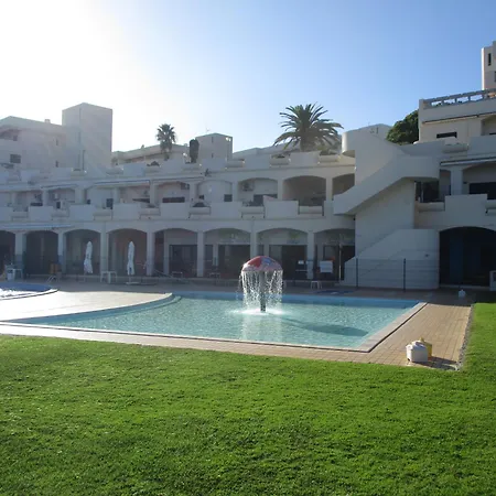 Dona Ana - Dream Flat * Lagos